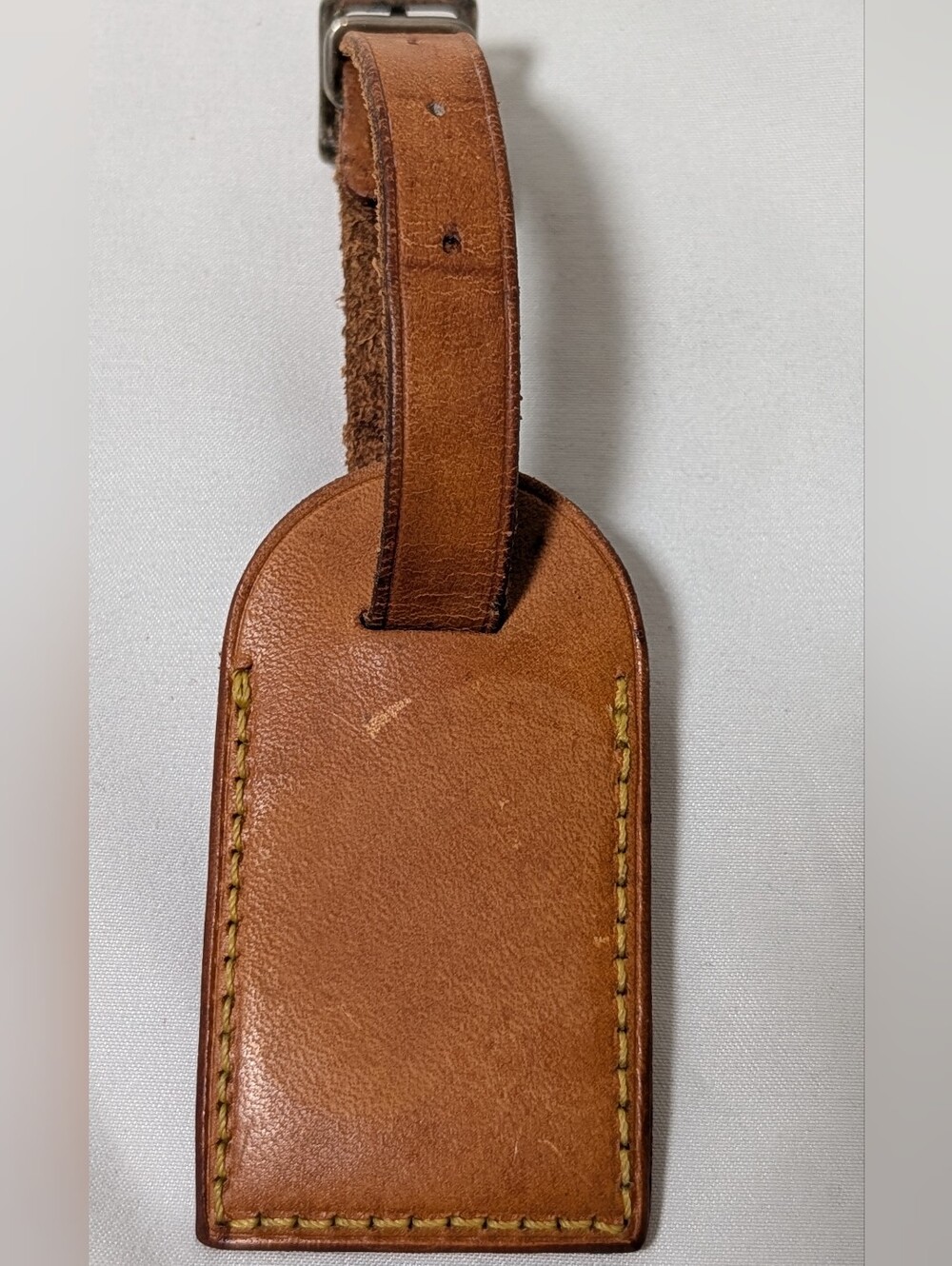 Vintage Louis Vuitton Leather Luggage Tags Set of 3 w/ Original Box - Picture 9 of 16